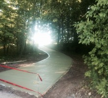 Serpentine Driveway 500' in lenght